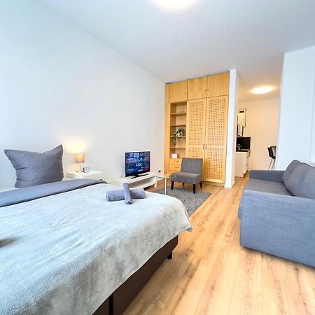 Moderne Wohnung Im Zentrum Der Altstadt - Altbau Flair, Wlan Ingolstadt Eksteriør bilde